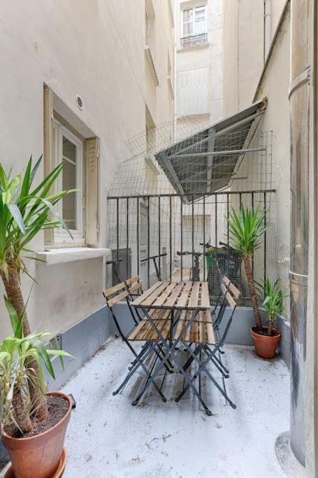Mykeypers - Design & Cosy Flat 2br Center - Moulin Rouge * Parijs